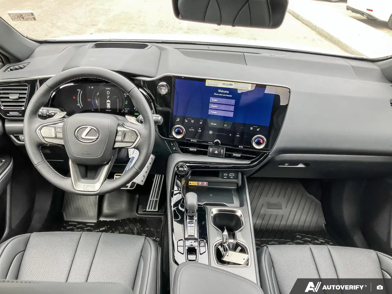 Lexus NX снимка Lexus NX