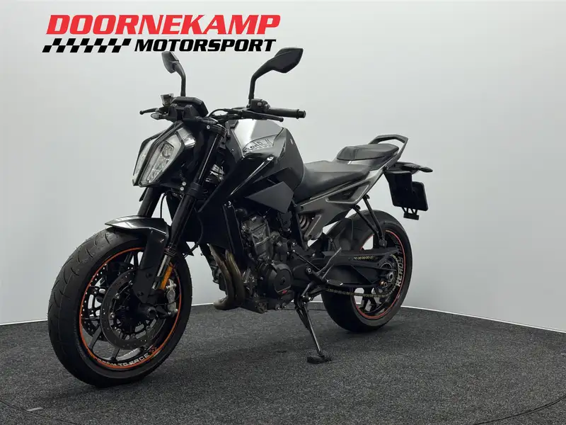 KTM 790 Duke - foto 7