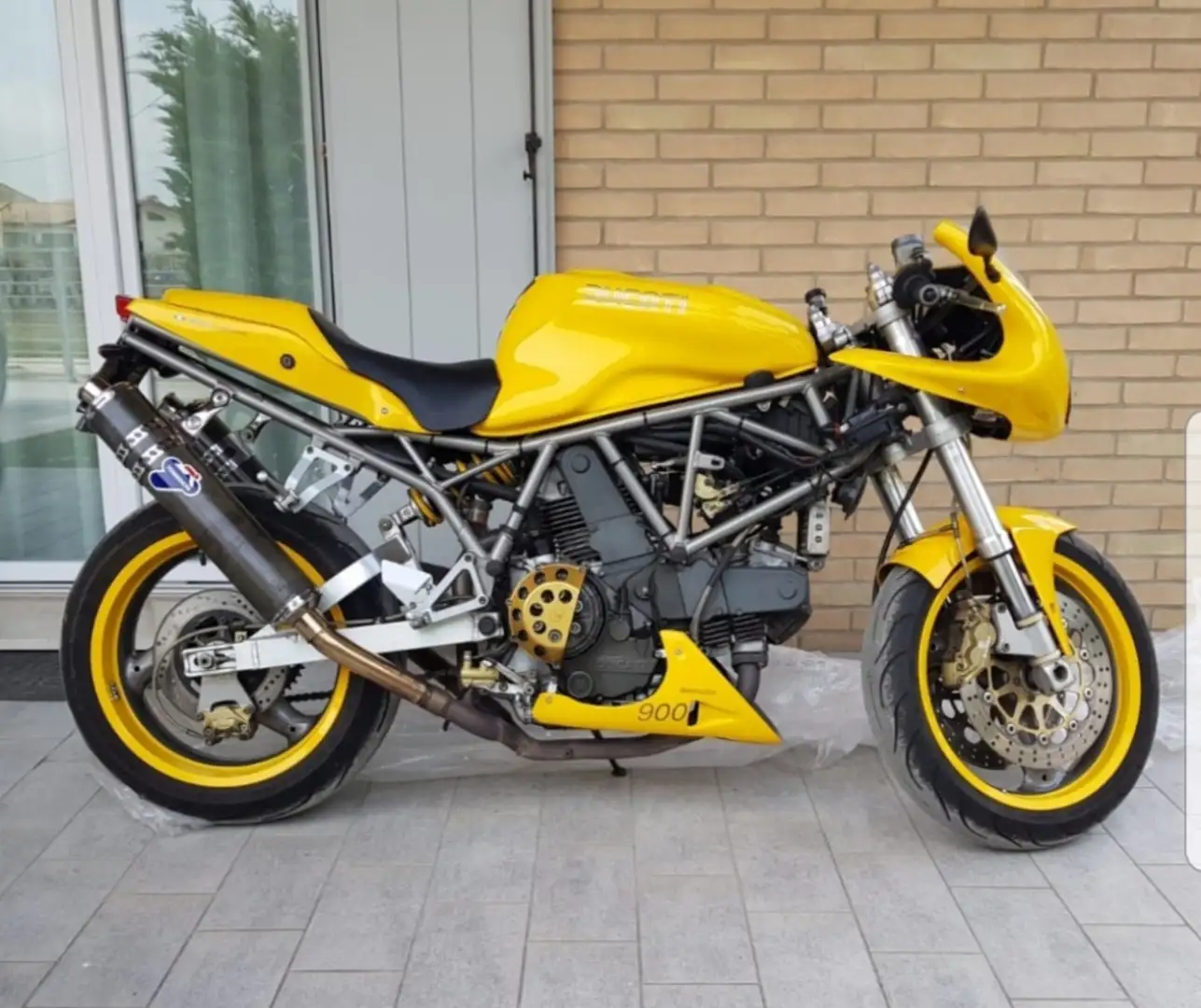 Ducati 900 SS special Amarillo - 1