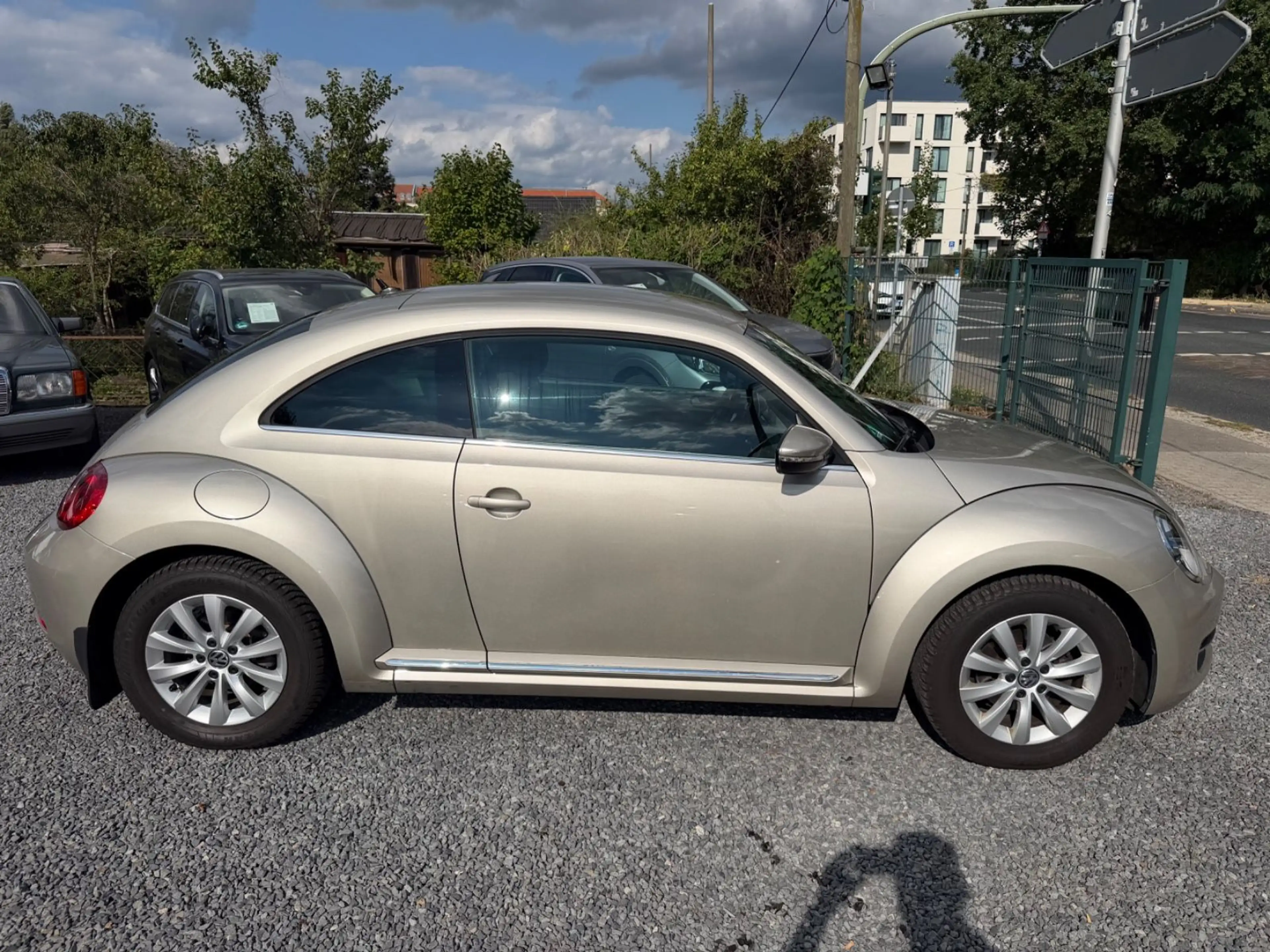 Volkswagen Beetle Lim. Design+KLIMATRONIK+PDC+SITZ.H+ — photo 4