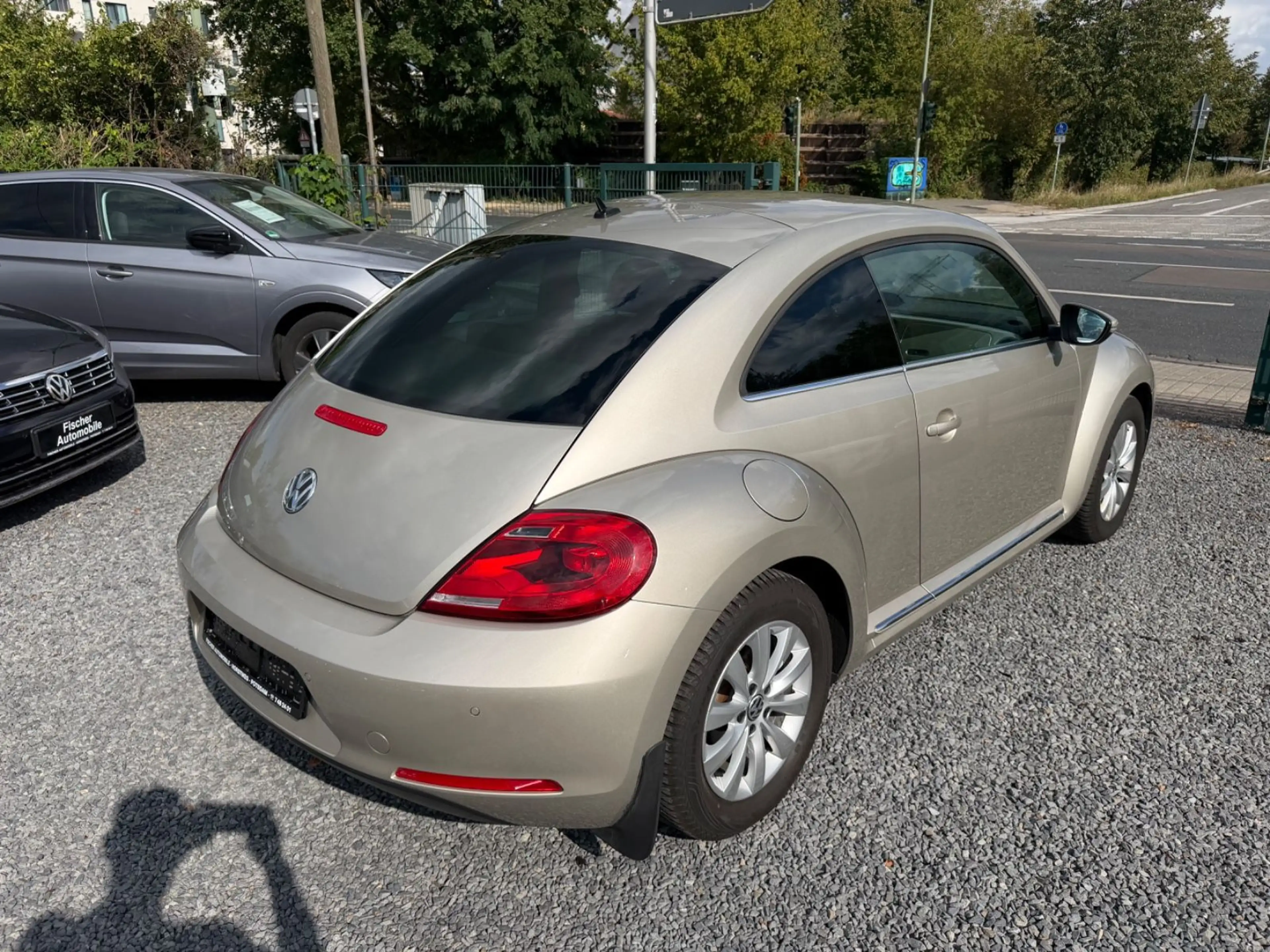 Volkswagen Beetle Lim. Design+KLIMATRONIK+PDC+SITZ.H+ — photo 5