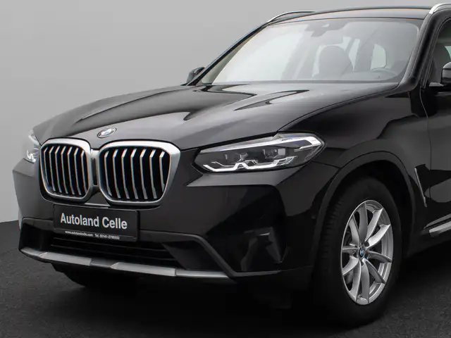 BMW X3 view 17