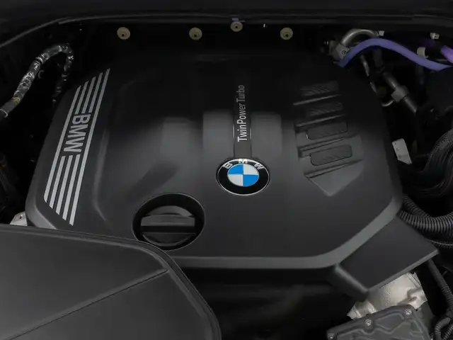 BMW X3 view 14