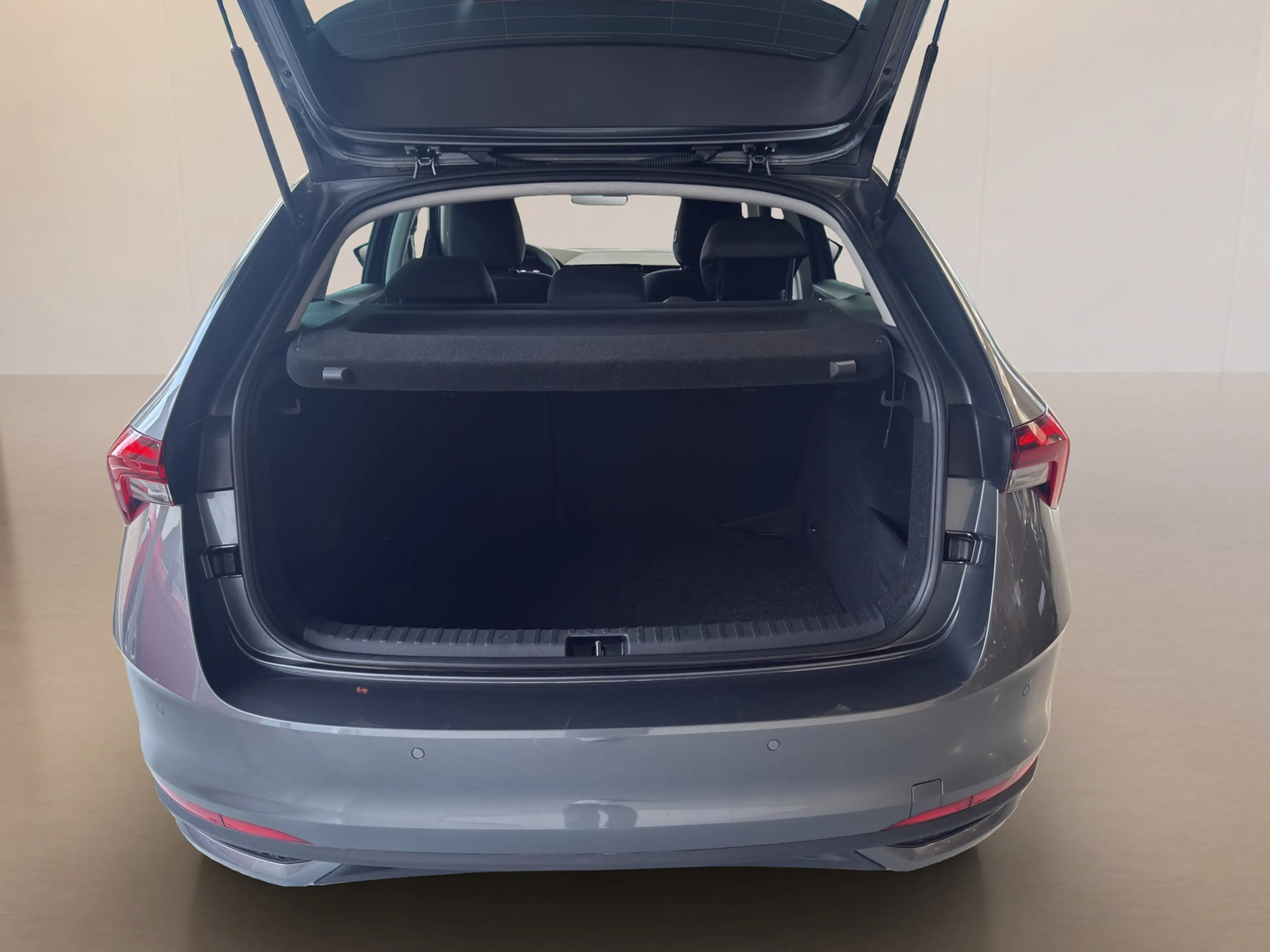 Skoda Scala Selection Autom., *LED *CarPlay *Kamera *ACC — photo 12