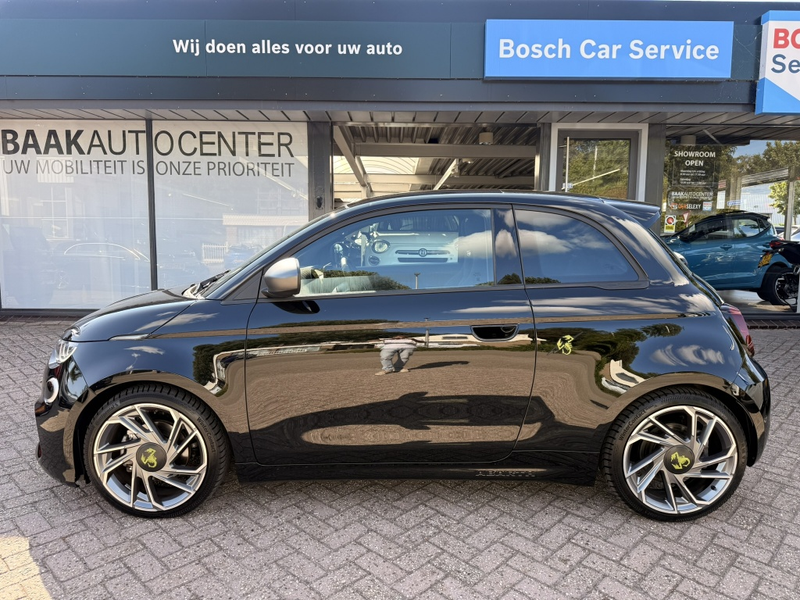 Abarth 500 Abarth Turismo 42 kWh | Panoramadak | Camera — photo 2