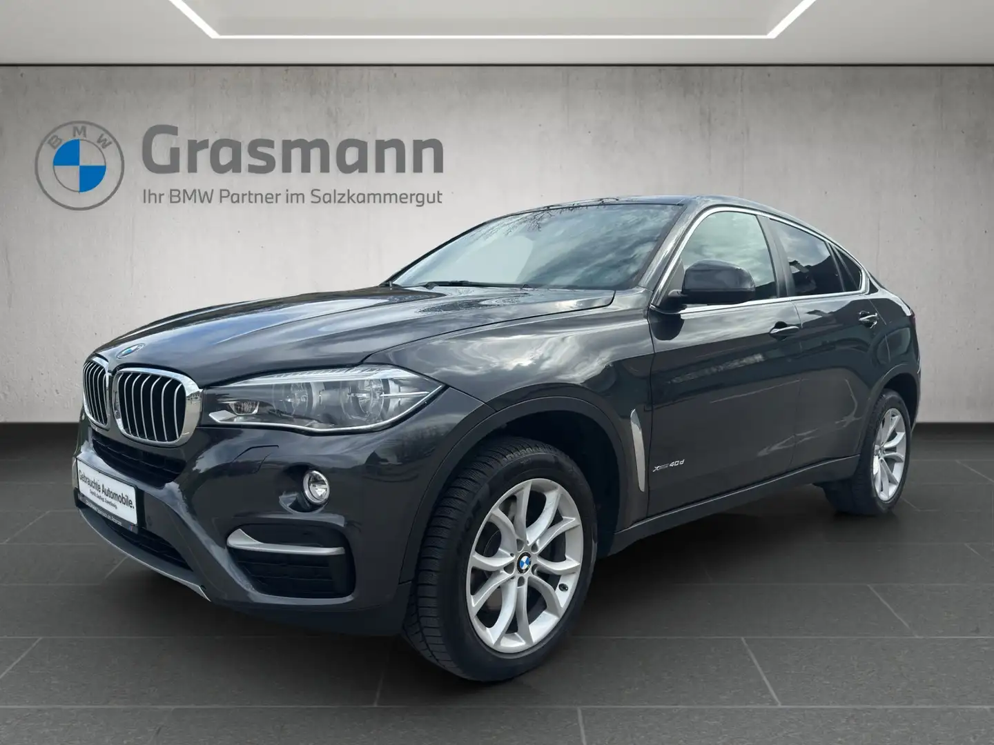 BMW X6 xDrive40d Grau - 1