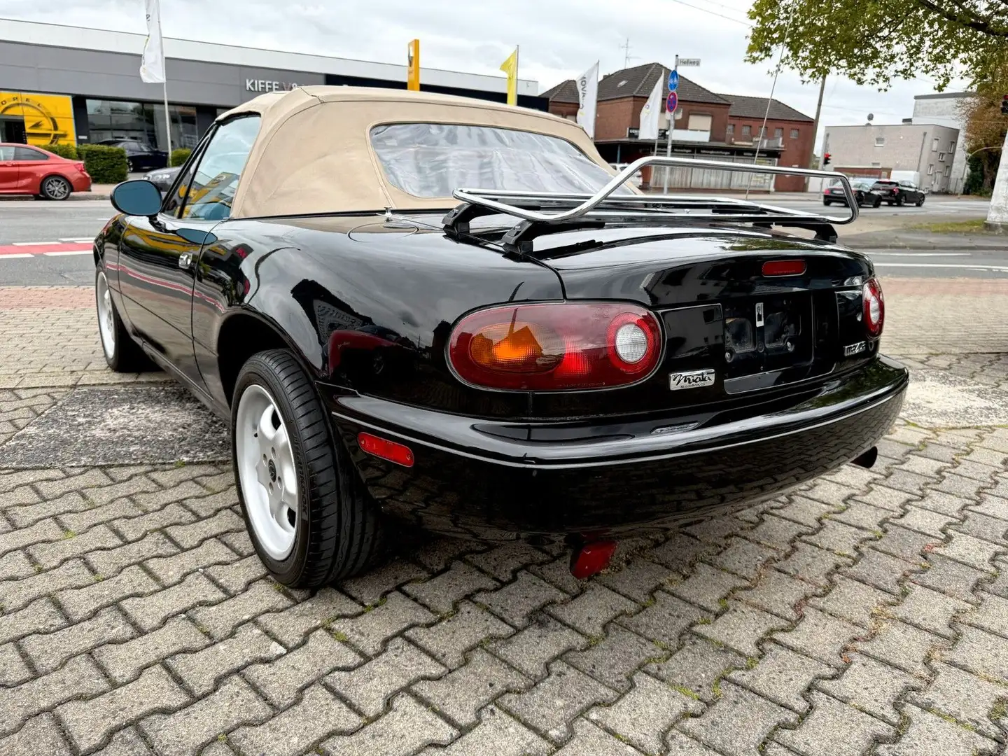 Mazda MX-5 -Miata - 2