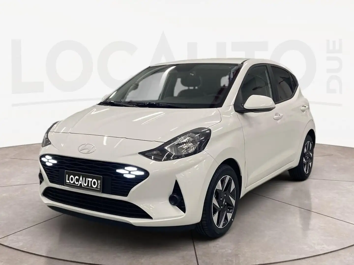 Hyundai i10 1.0 mpi Connectline 63cv - PROMO Blanc - 1