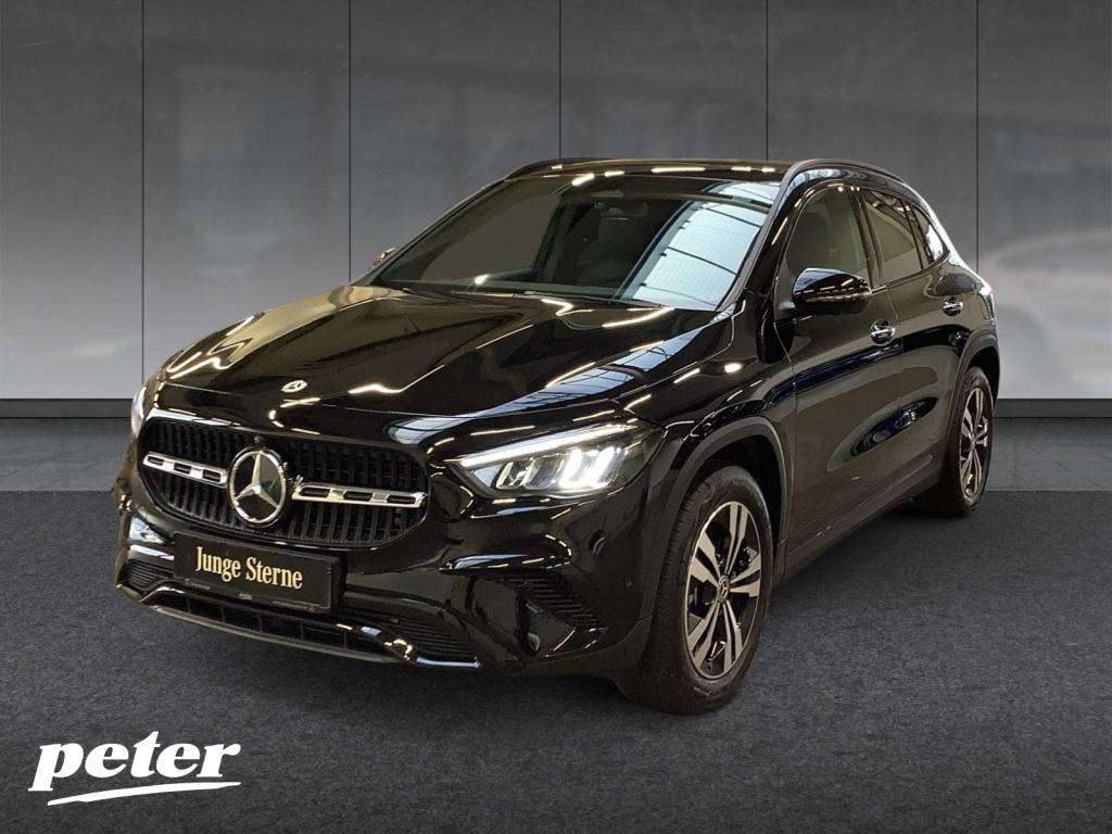 2025 Mercedes Benz GLA 220