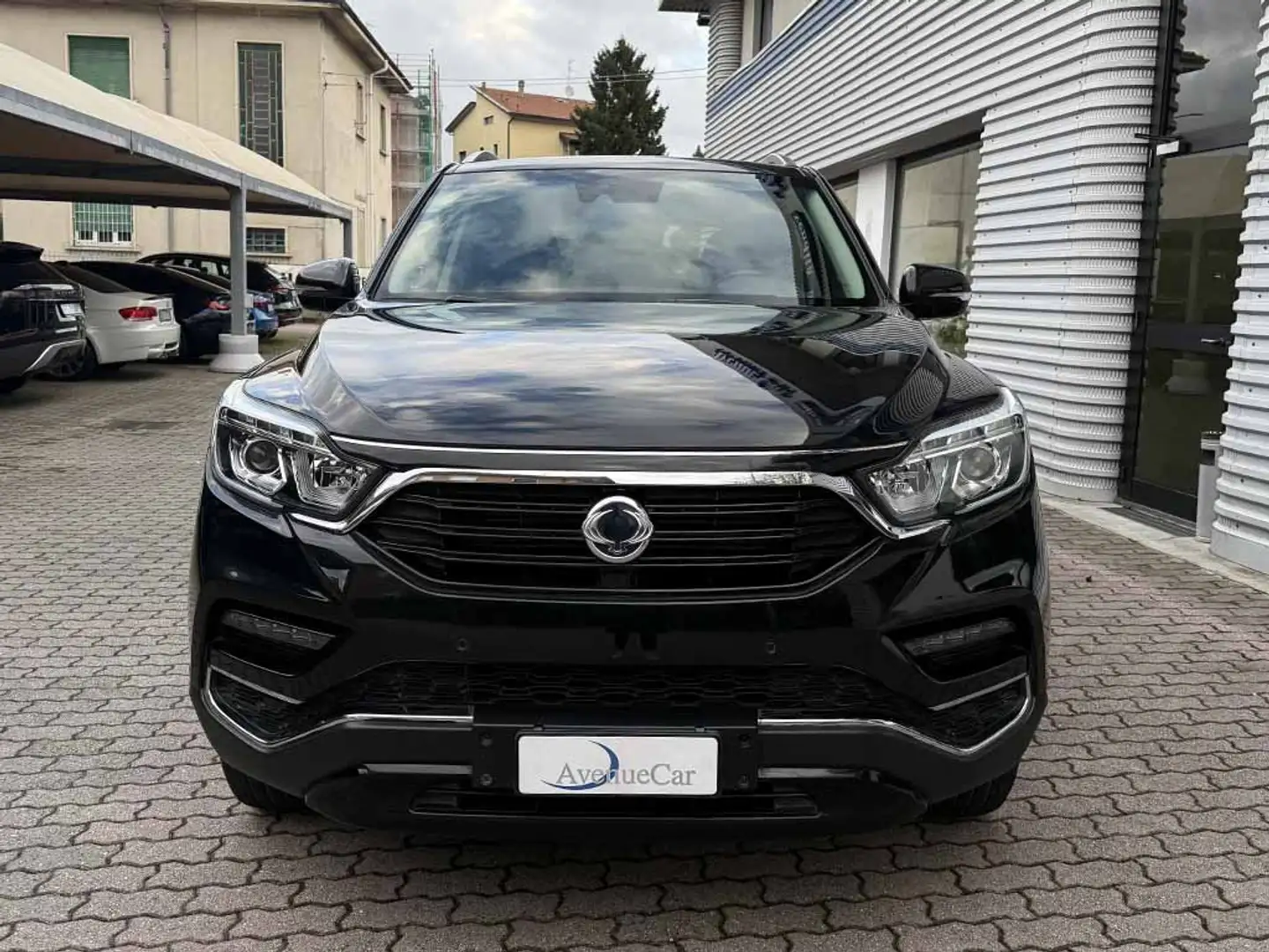 SsangYong Rexton 2.2 e-xdi 4wd TELECAMERA POST. PELLE FULL OPTIONAL Schwarz - 2