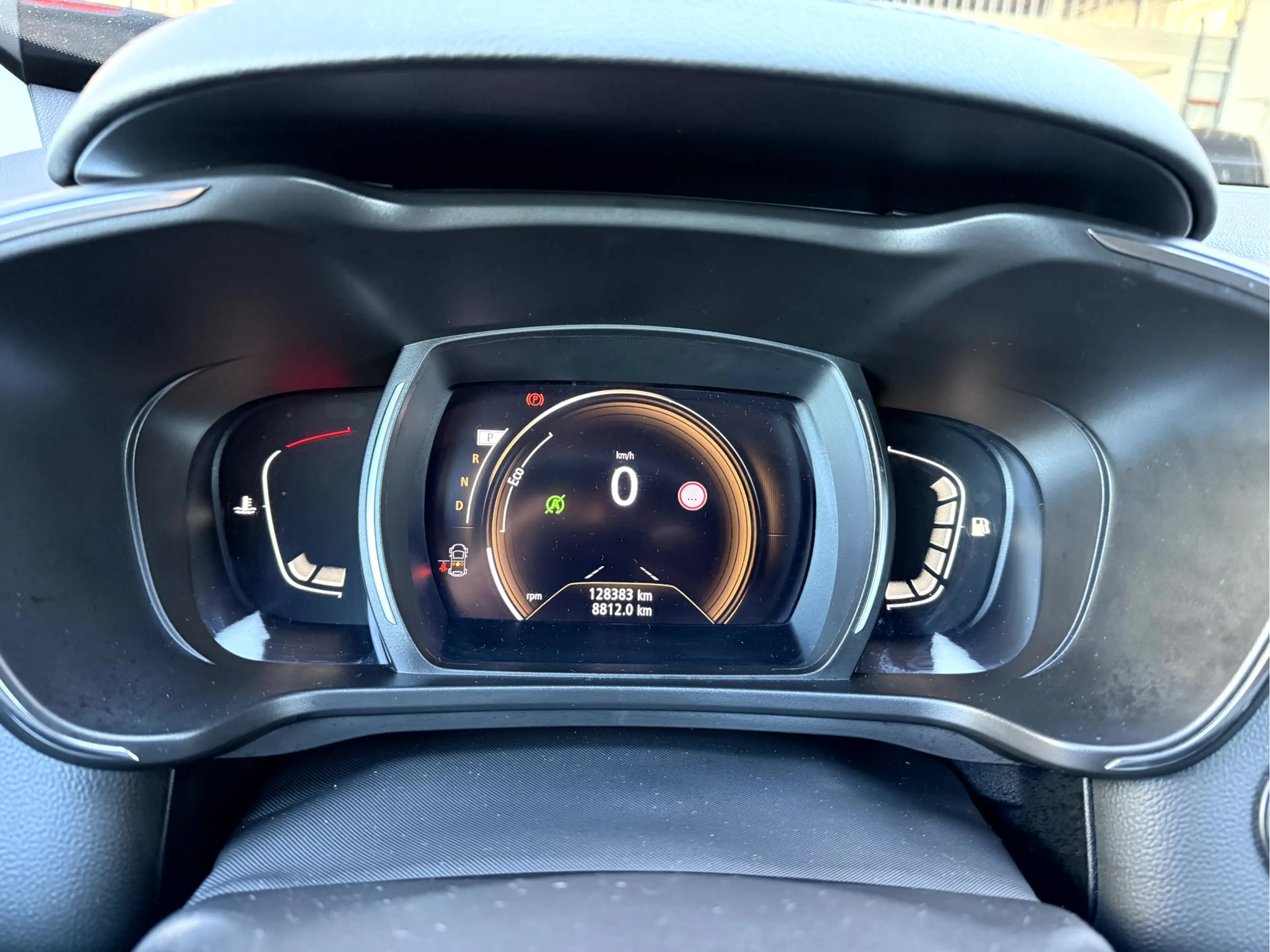 Renault Kadjar 1.3 TCe 140pk Techno Camera, 19''Lmv, Trekhaak — photo 9