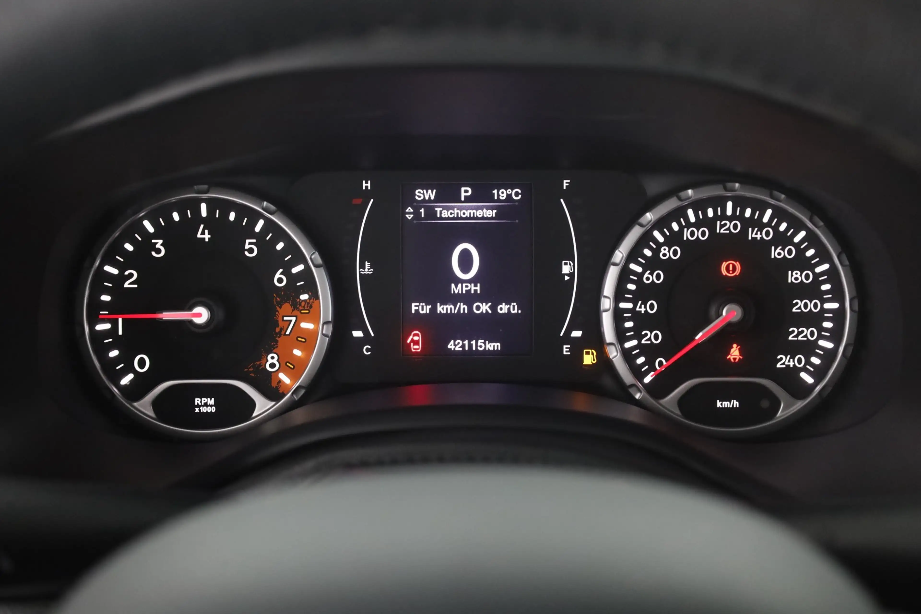 Jeep Renegade 1.4 MultiAir Aut. Navi Sitzheizung AHK — photo 11