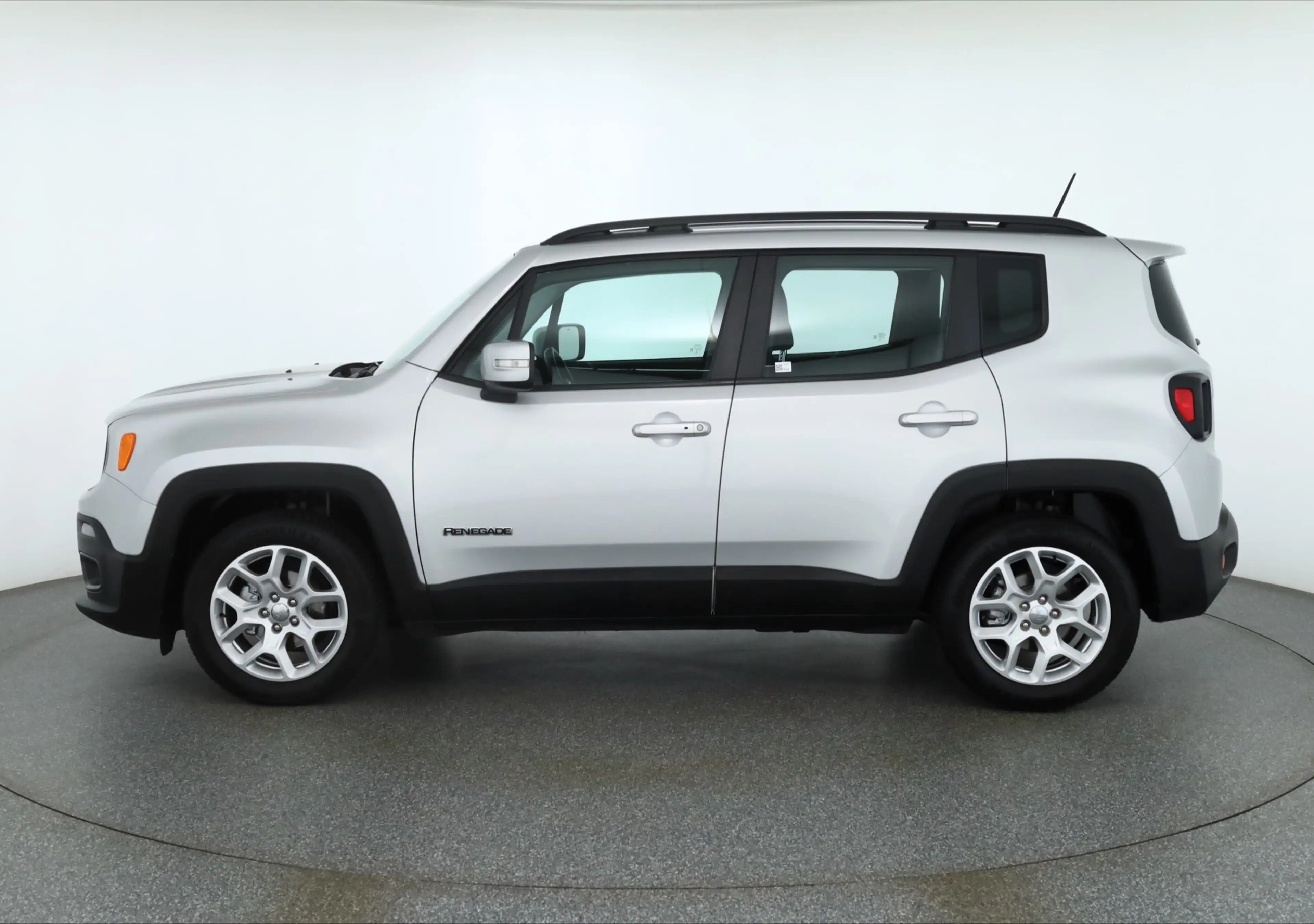Jeep Renegade 1.4 MultiAir Aut. Navi Sitzheizung AHK — photo 2