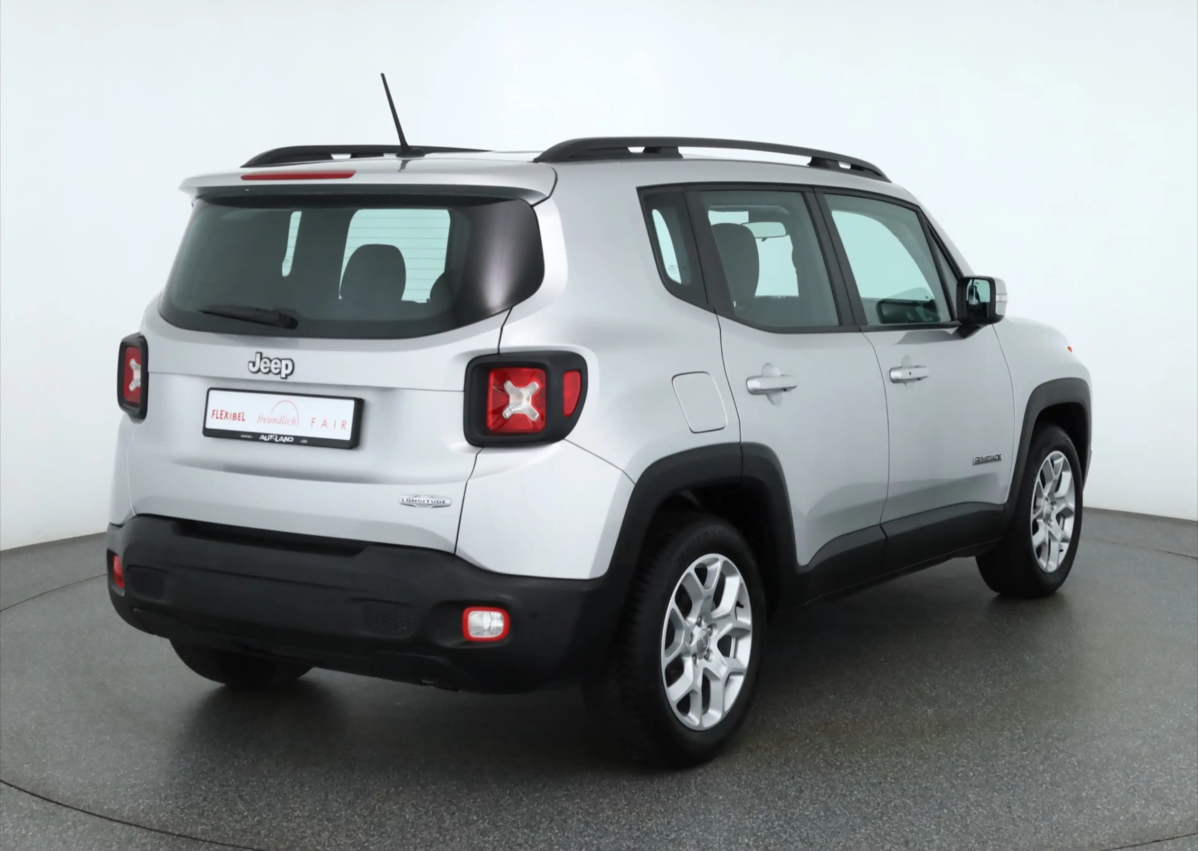 Jeep Renegade 1.4 MultiAir Aut. Navi Sitzheizung AHK — photo 5