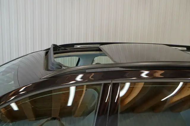 Volkswagen Golf view 13