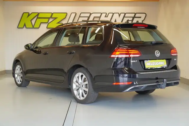 Volkswagen Golf view 7