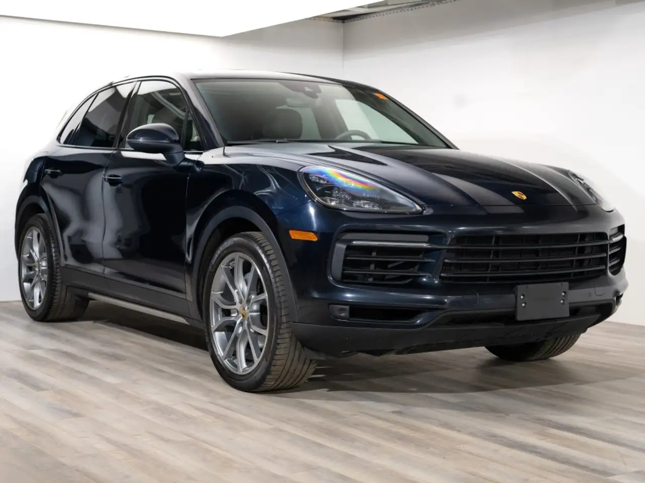 Porsche Cayenne снимка Porsche Cayenne