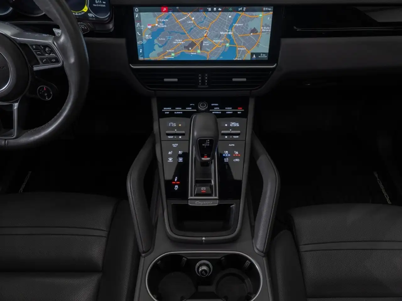 Porsche Cayenne снимка Porsche Cayenne