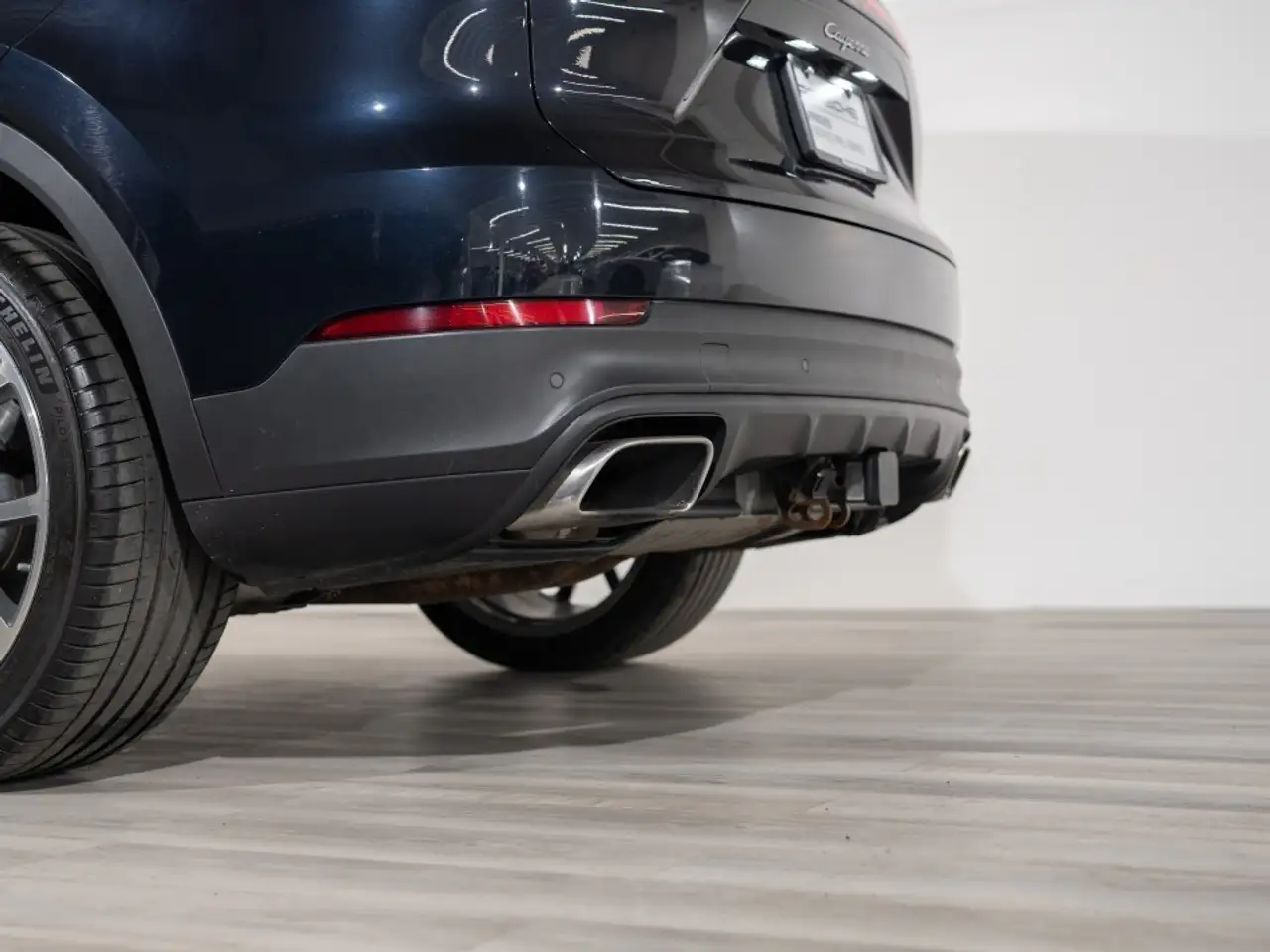 Porsche Cayenne снимка Porsche Cayenne