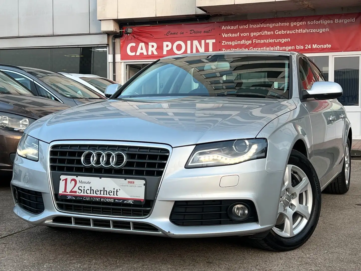Audi A4 Limousine *AUTOMATIK*XENON*PDC* Silber - 1