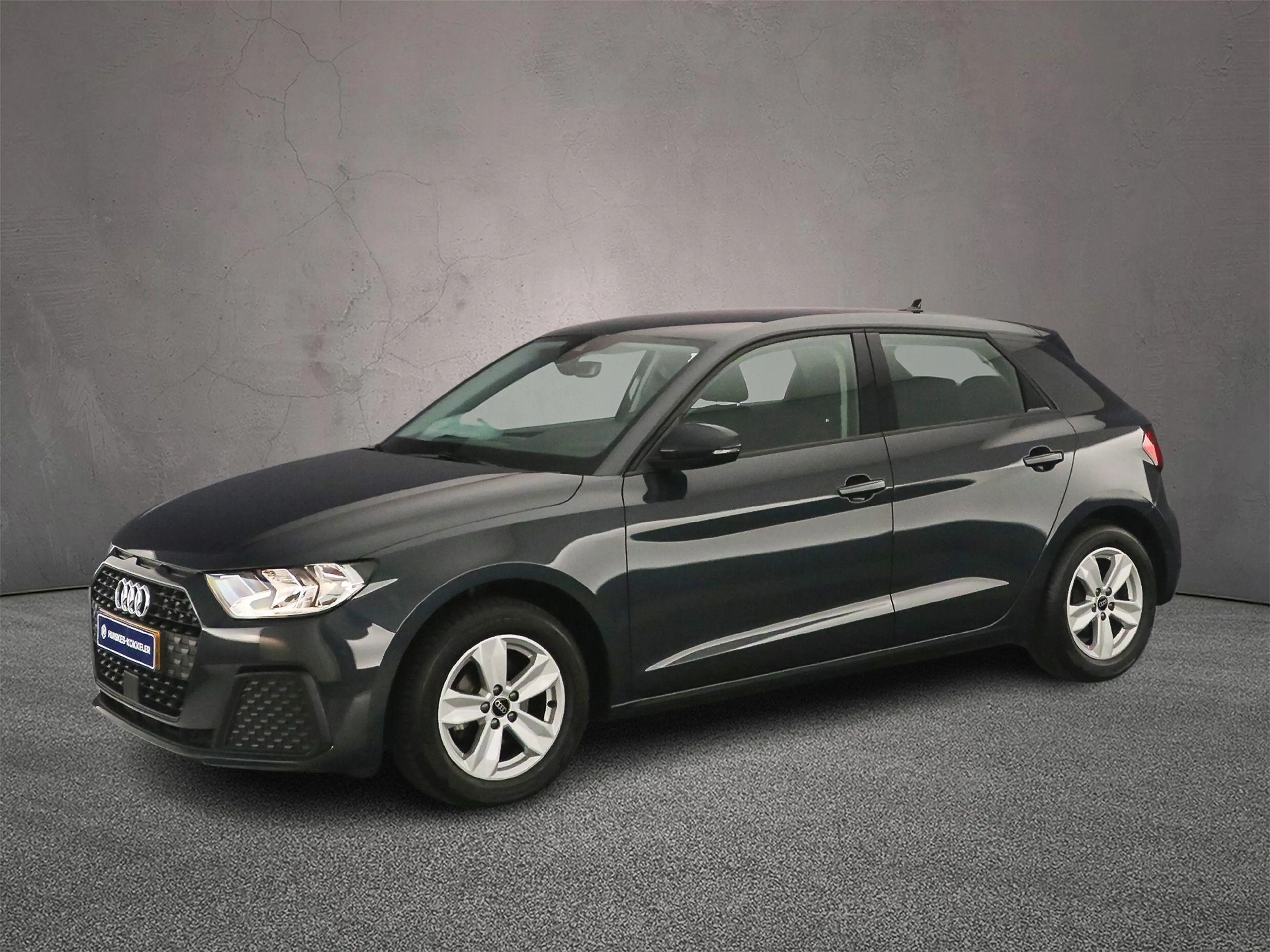 Audi A1 Sportback 25 TFSI Pro Line | Adapt Cruise | Parkee