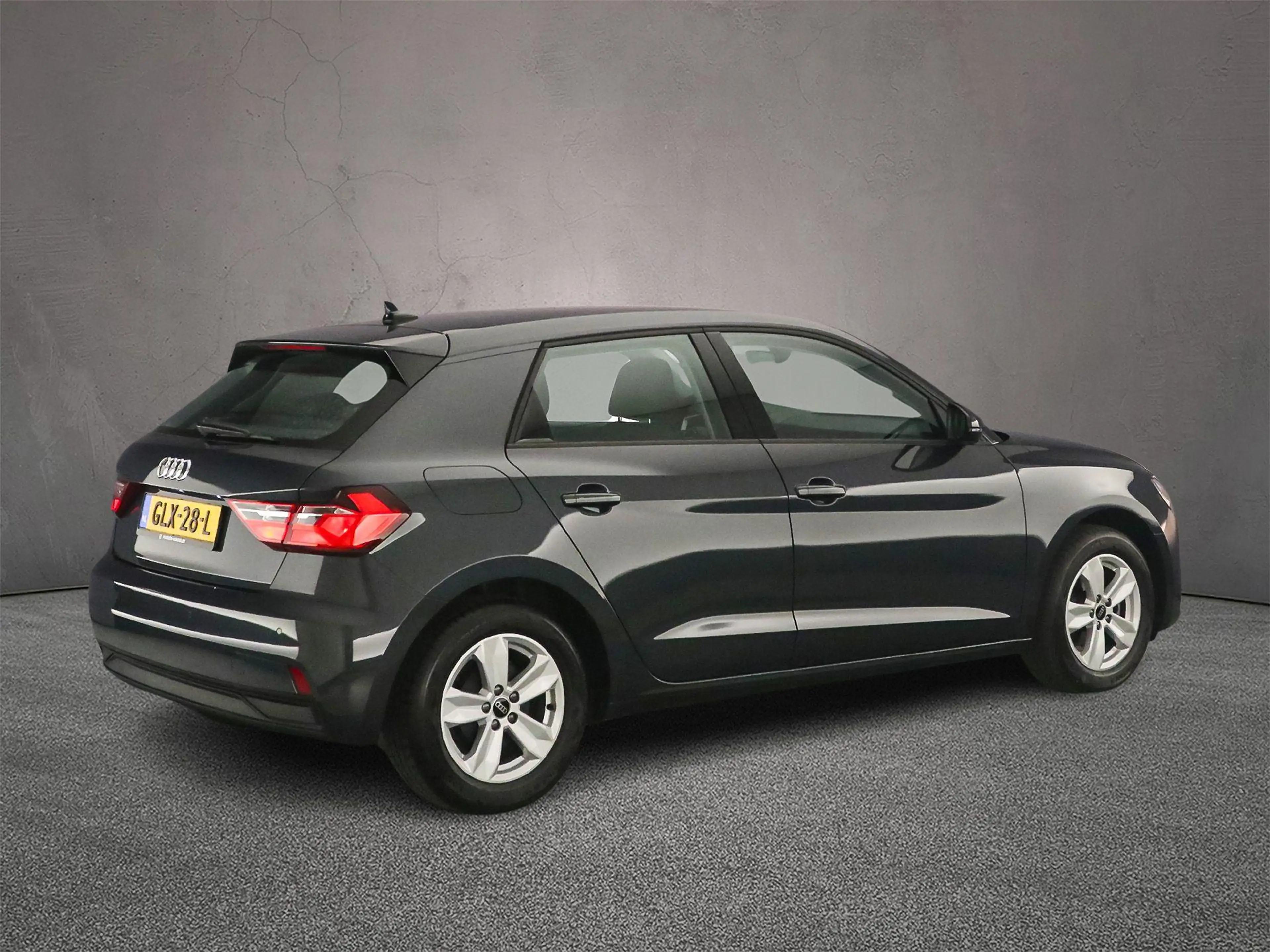 Audi A1 Sportback 25 TFSI Pro Line | Adapt Cruise | Parkee — photo 6