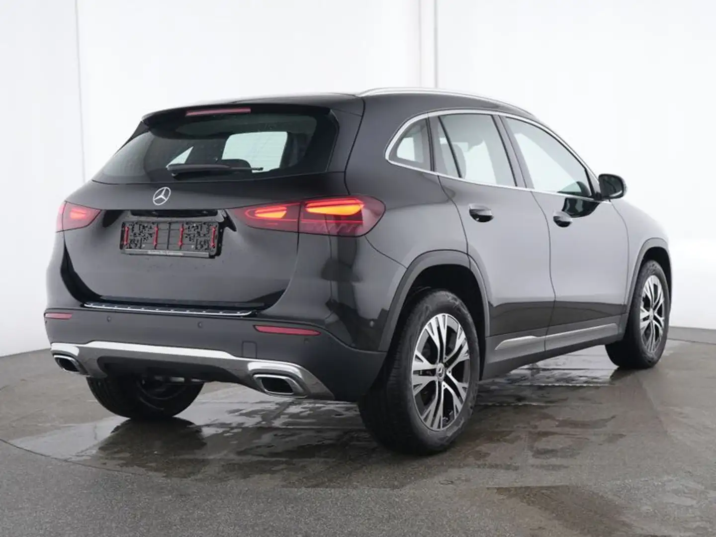 Mercedes-Benz GLA 180 Progressive/Advanced/LED/Kamera/Navi/ Schwarz - 2