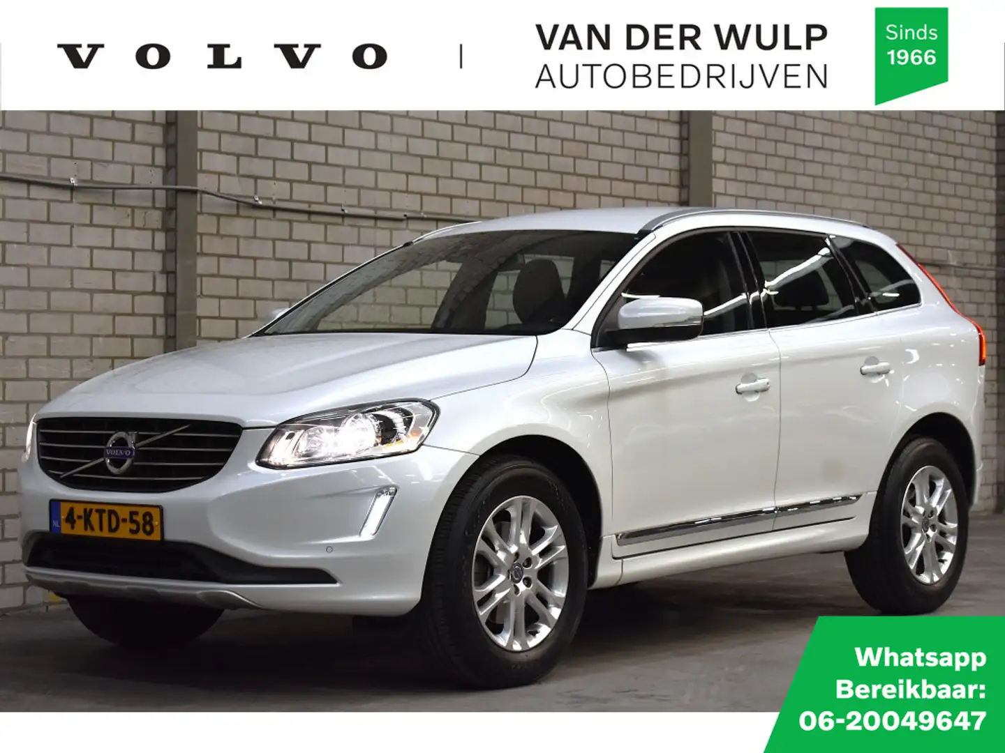 Volvo XC60 T5 245pk Automaat Summum | Leder | Navigatie | Tre Wit - 1