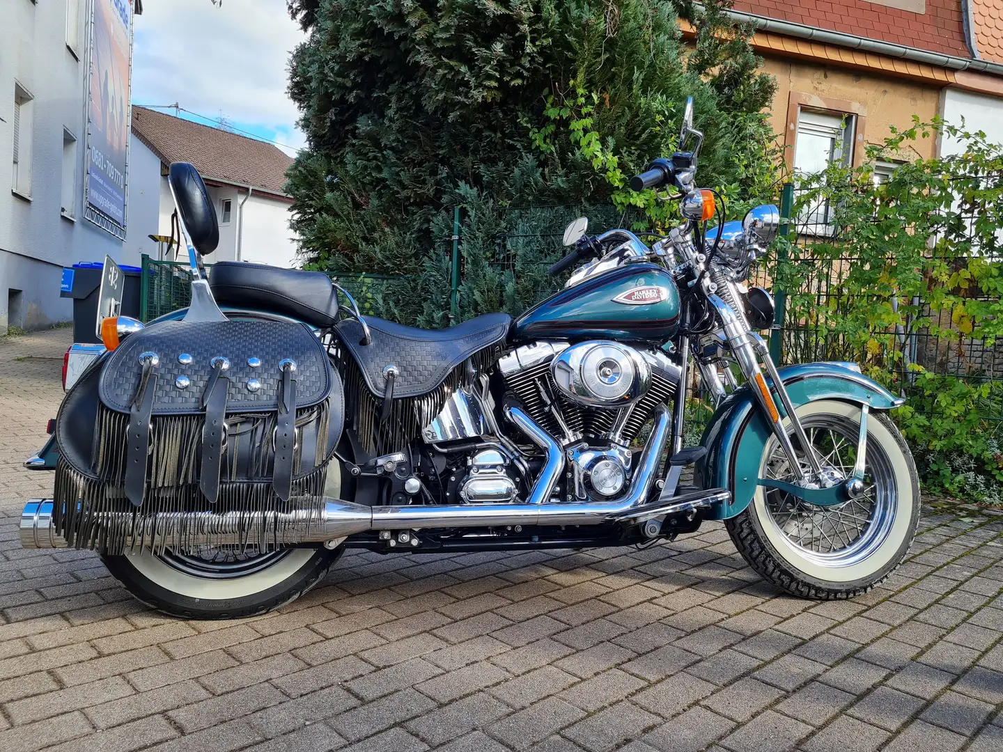 Harley-Davidson Heritage Springer Sondermodell Grün - 1