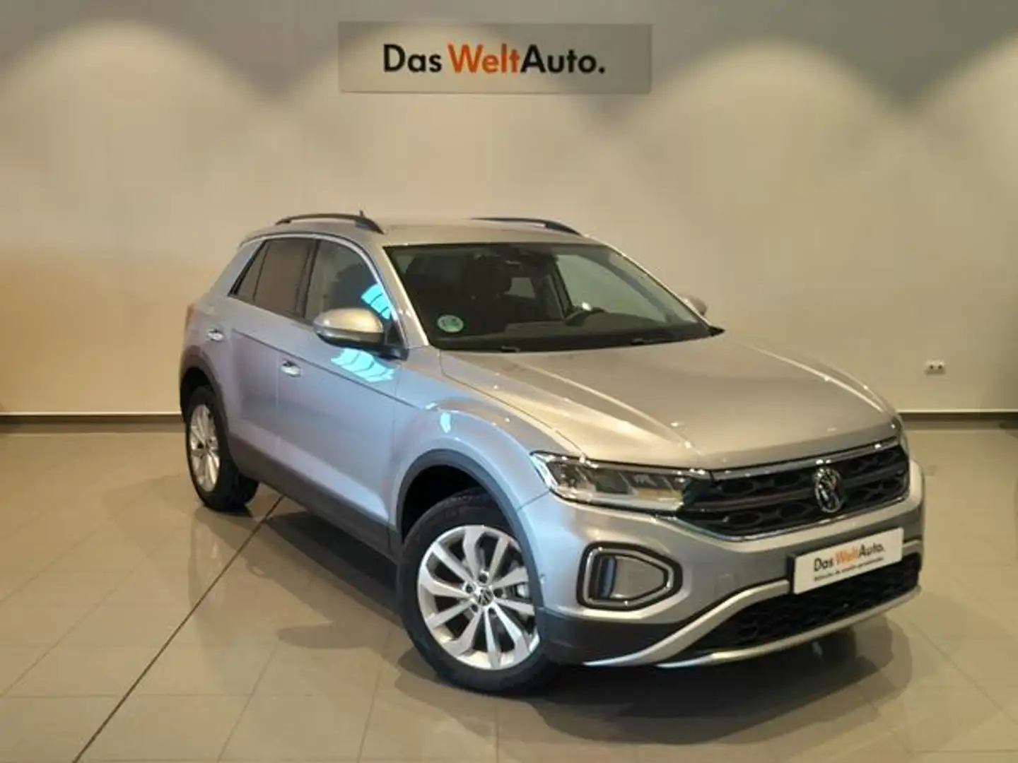 Volkswagen T-Roc 1.0 TSI Life 81kW Silber - 1