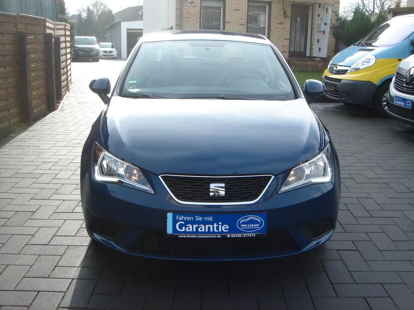 SEAT Ibiza IBIZA STYLE 1,2 TSI +LED+ALU+PDC+SITZHZG+TOP Blau - 2
