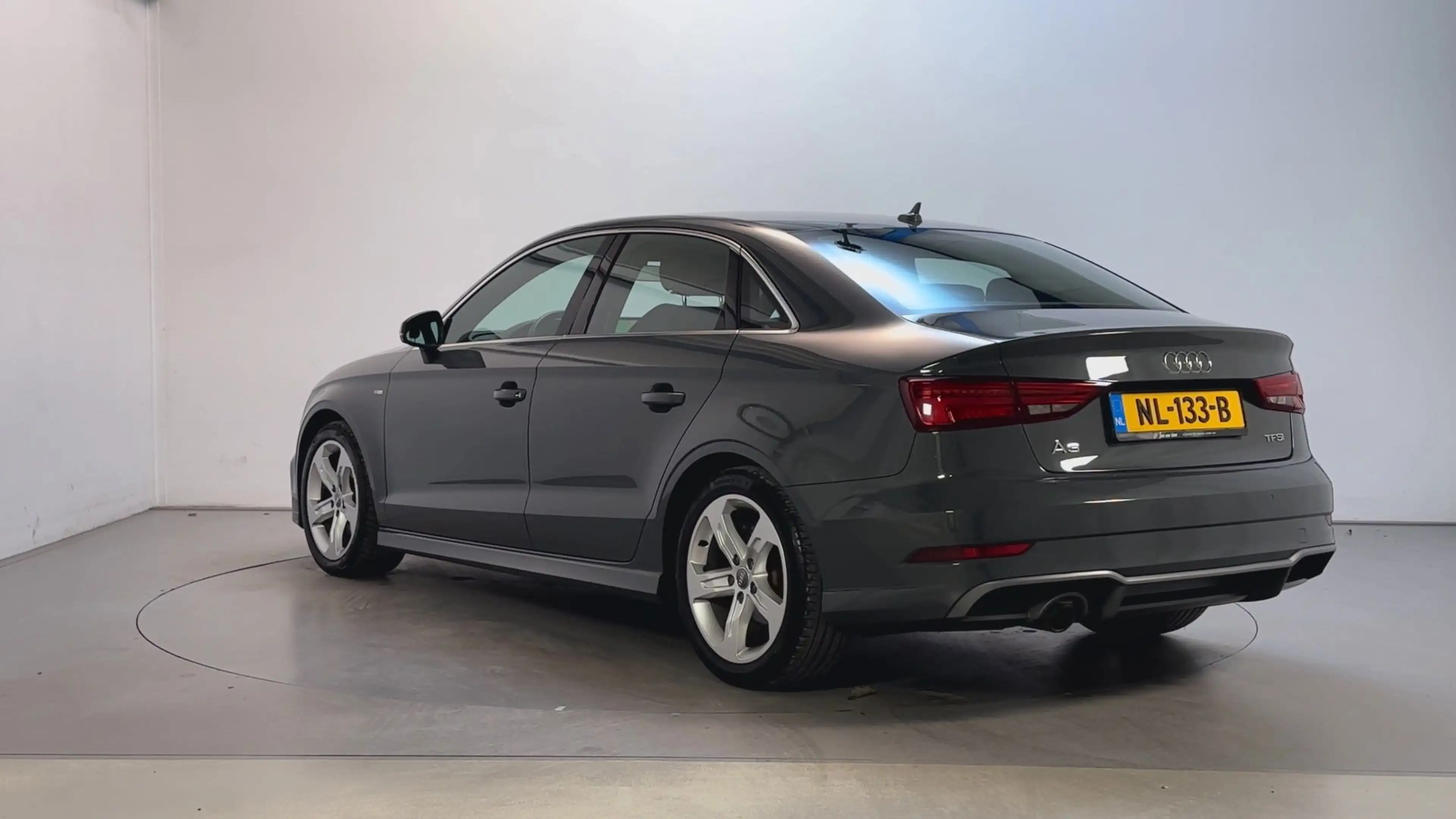 Audi A3 Limousine 1.0 TFSI Sport S Line Edition LED Leder- — photo 6