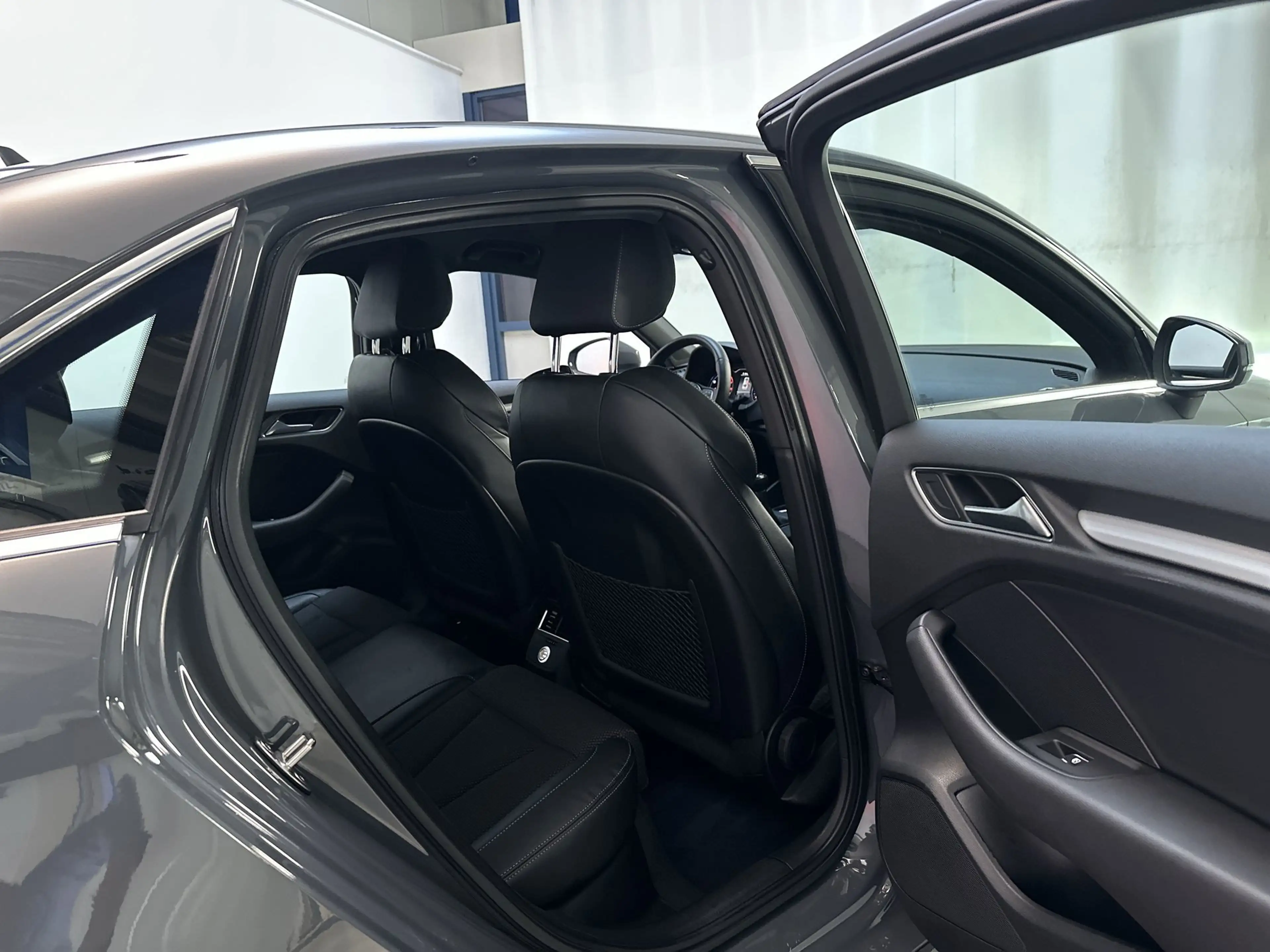 Audi A3 Limousine 1.0 TFSI Sport S Line Edition LED Leder- — photo 18