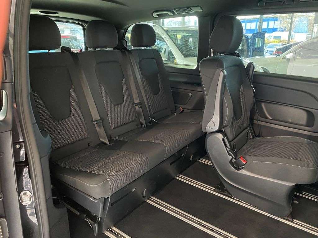 Mercedes-Benz V 300