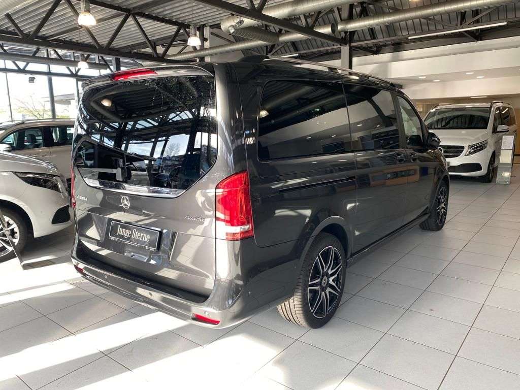 Mercedes-Benz V 300