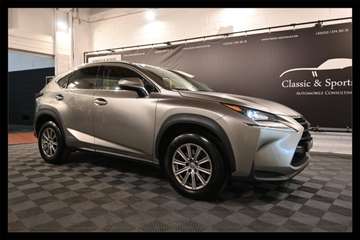 NX 300h 2.5i AWD E-CVT / CAMEA / LEDS / CUIR / GPS NAVI / CARNET LEXUS !!