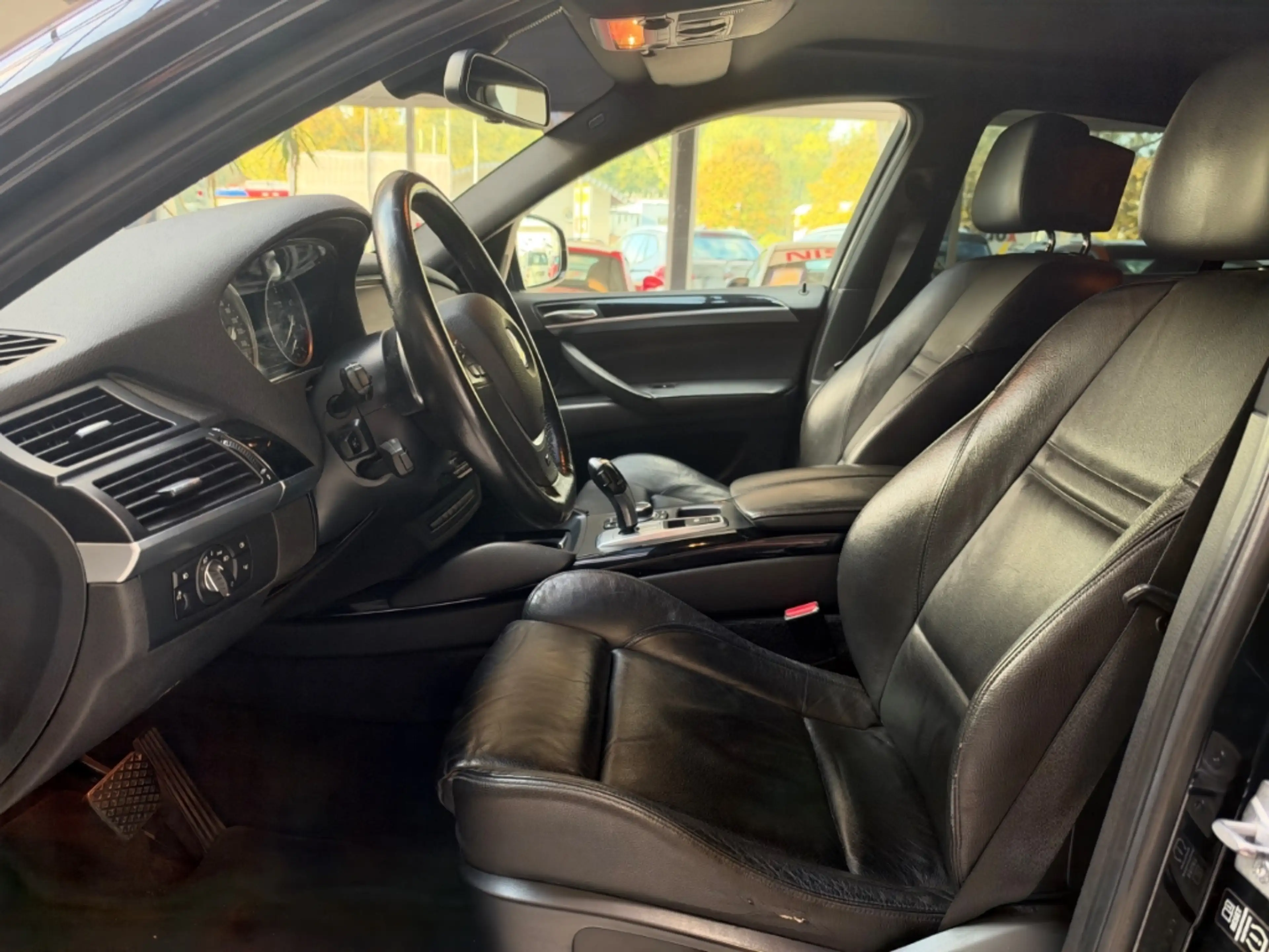 BMW X6 xDrive 40 d HUD Navi Leder BITTE LESEN — photo 13