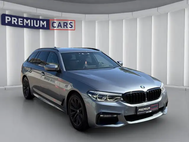 BMW 5 Series view 7