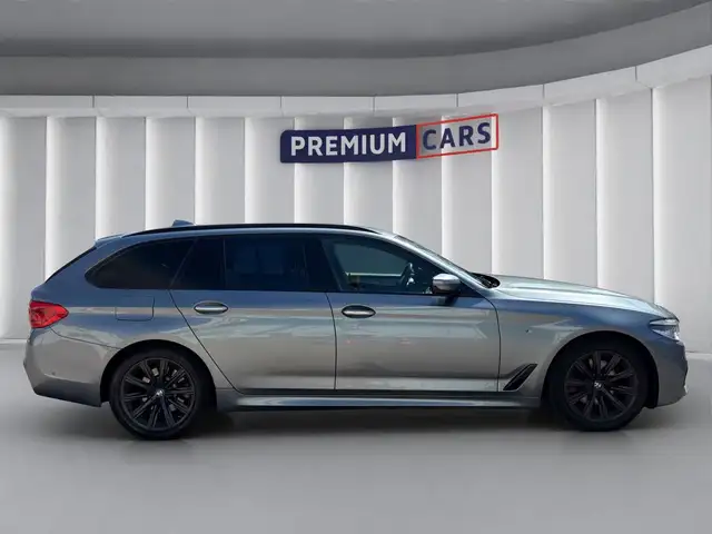 BMW 5 Series view 6