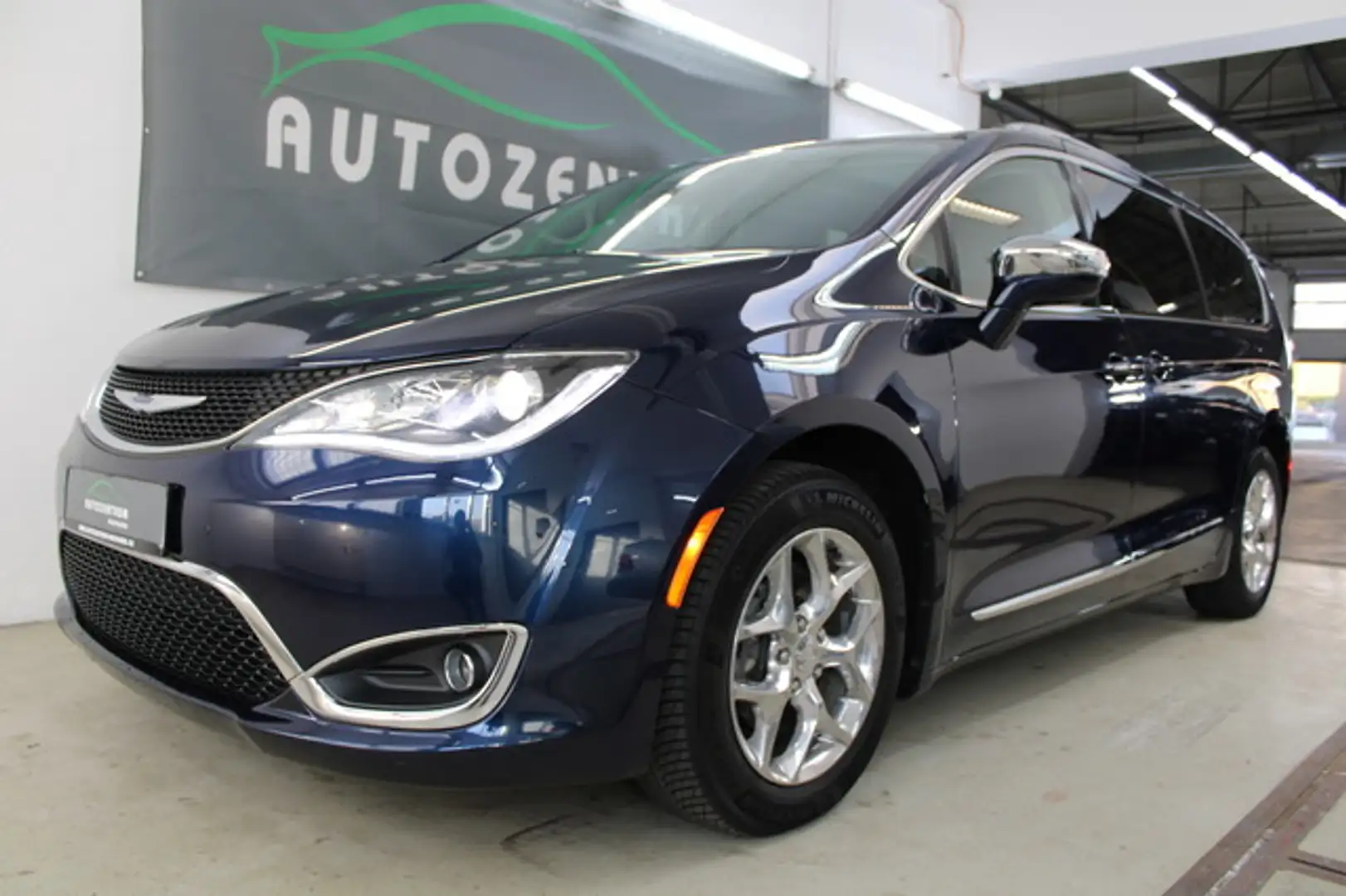 Chrysler Pacifica 3.6 Panorama/Bildschirme/Harman&Kardon Azul - 1