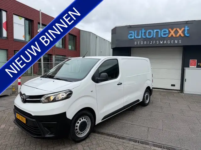 Toyota Proace Worker 1.5 D-4D Cool Comfort AIRCO I PDC I 3-ZITS