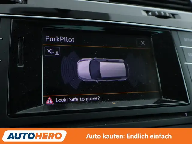 Volkswagen Golf view 23