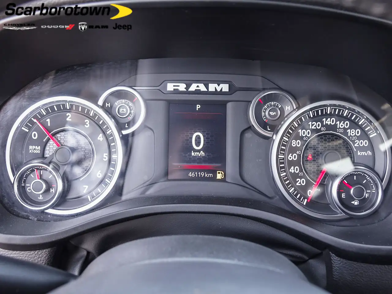RAM 1500 снимка RAM 1500