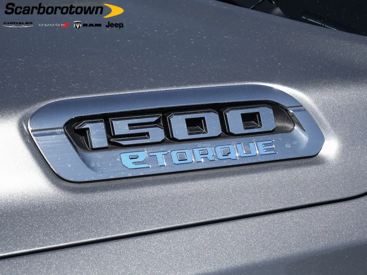 RAM 1500 снимка RAM 1500