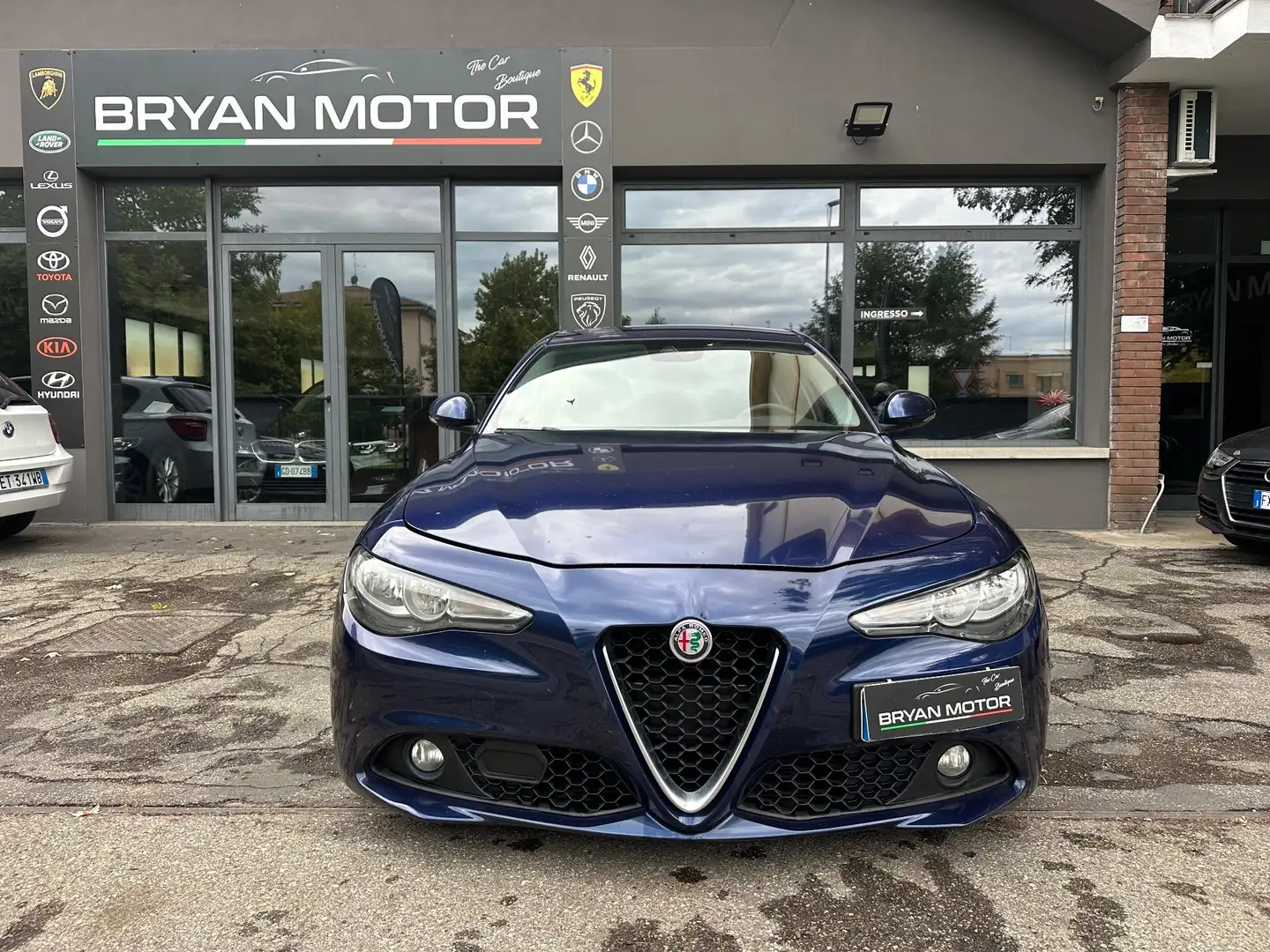 Alfa Romeo Giulia Giulia 2.2 Turbodiesel 180 CV AT8 Eco Business Blau - 2