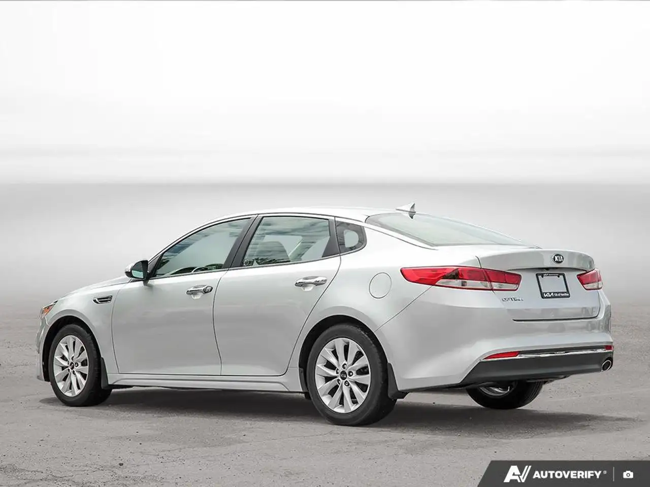 Kia Optima photo Kia Optima