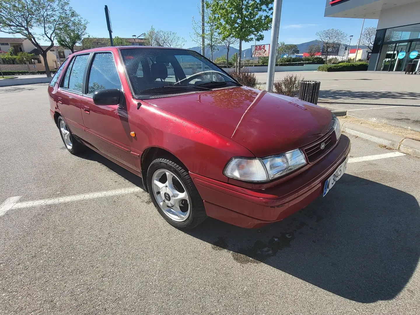 Hyundai Pony 1.5 GLS Rojo - 2