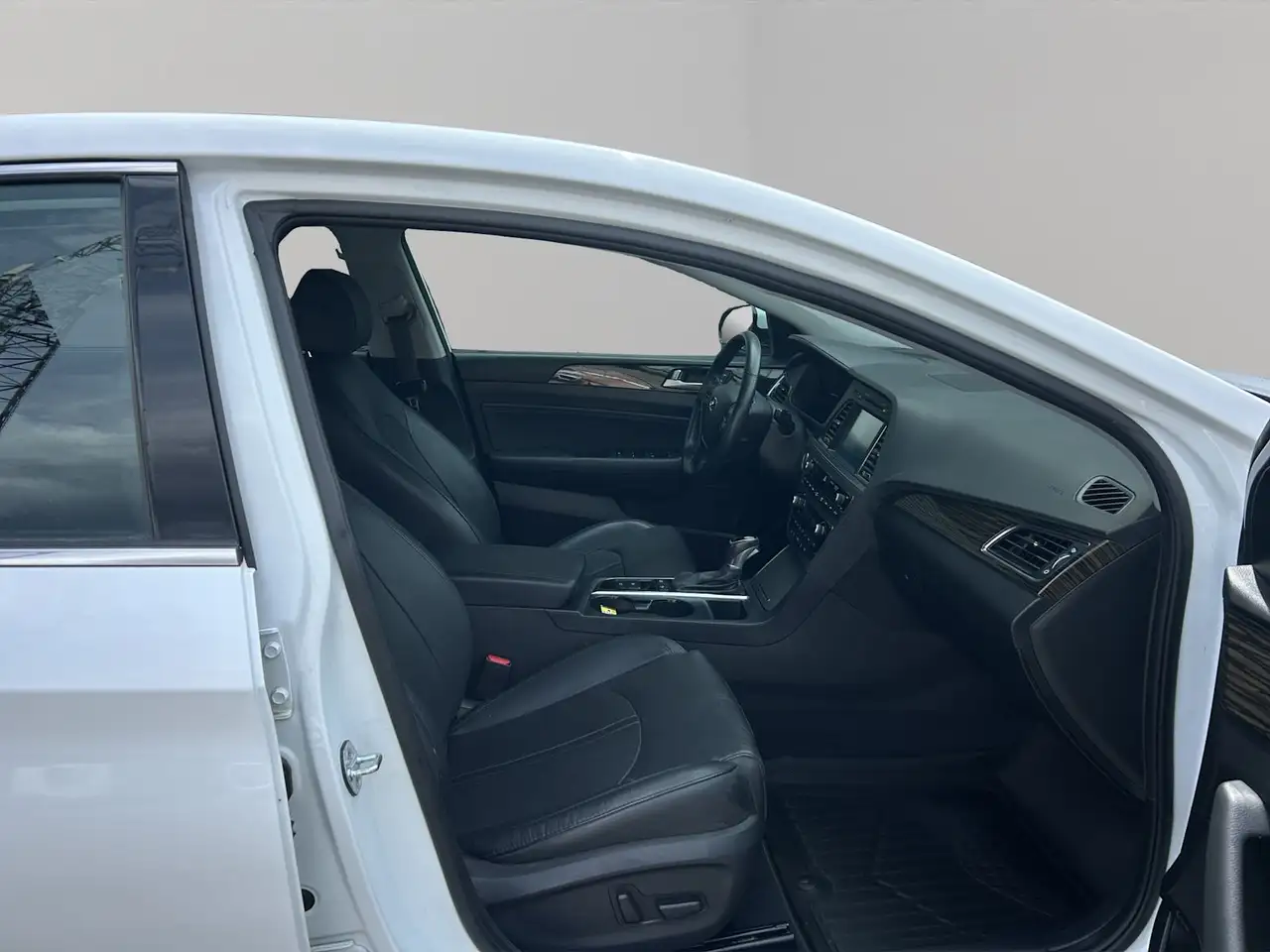 Hyundai SONATA снимка Hyundai SONATA