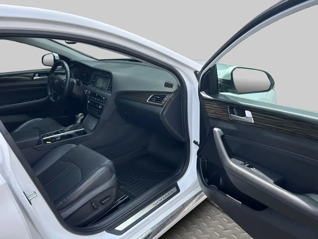 Hyundai SONATA снимка Hyundai SONATA