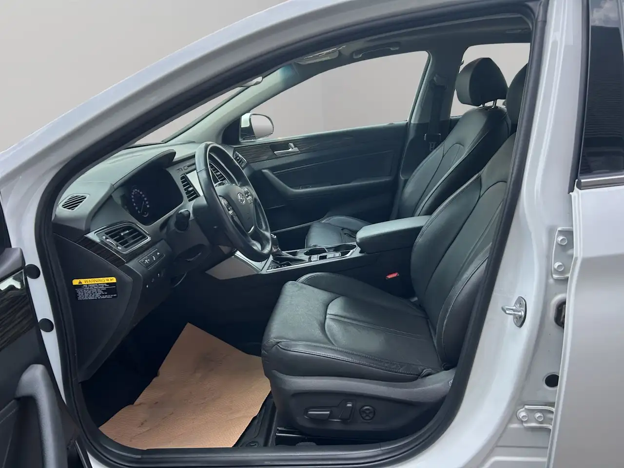 Hyundai SONATA снимка Hyundai SONATA
